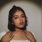 Profile Picture of rhea michelle (@hilarheas) on Instagram