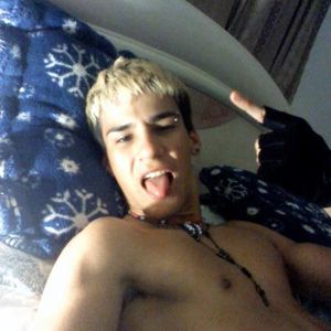 Profile Picture of Ivan Navia (@alobonitillo) on Myspace