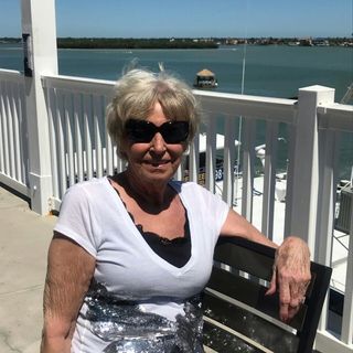 Profile Picture of Donna Alley (@donna.alley.923) on Facebook