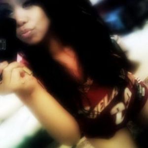 Profile Picture of Rena Ramos (@o1hunnie) on Myspace