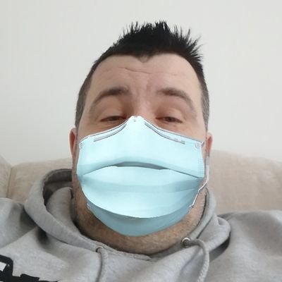 Profile Picture of Darren Foxy Hall (@stokedaz) on Twitter