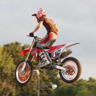 Profile Picture of Todd Larkin (@todd_larkin) on Twitter