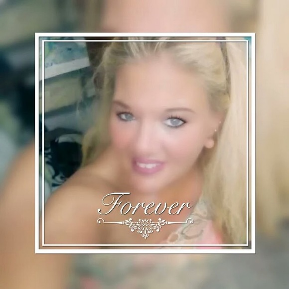Profile Picture of Cindy Cantrell (@mimi1026) on Poshmark