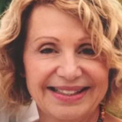 Profile Picture of Jeannie Collins (@JeannieCollins2) on Twitter