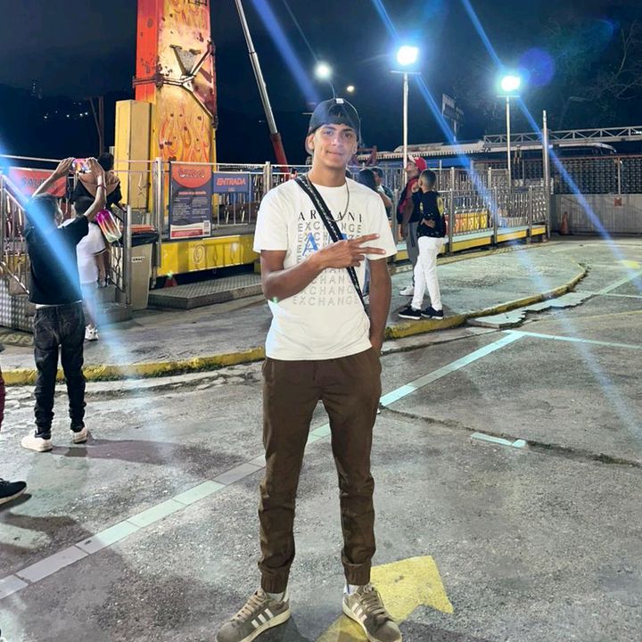 🐥 - Tiktok Profile Picture of 🐥 (@jhonleyker.17) on Tiktok