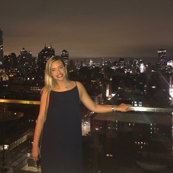 Profile Picture of Jeanne Chabot (@jeannechabot) on Poshmark