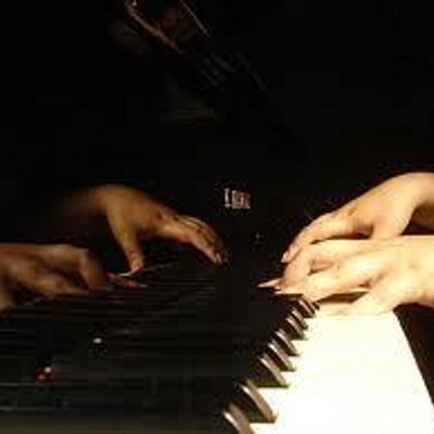 Profile Picture of Jessi Hadad (@JessIsTreble) on Twitter