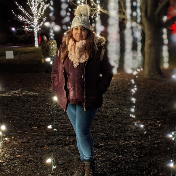 Profile Picture of Nilanjana Chakravorty bhattacharya (@nj87renee) on Poshmark