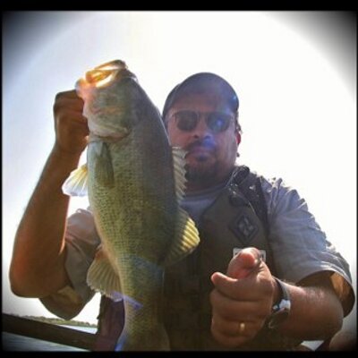 Profile Picture of Aaron Isaac (@@kayakerangler) on Twitter
