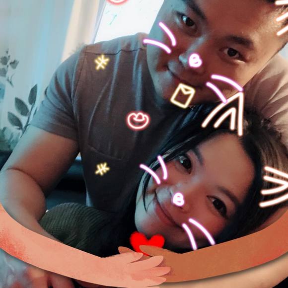 Profile Picture of Rong Li (@rongannali) on Poshmark