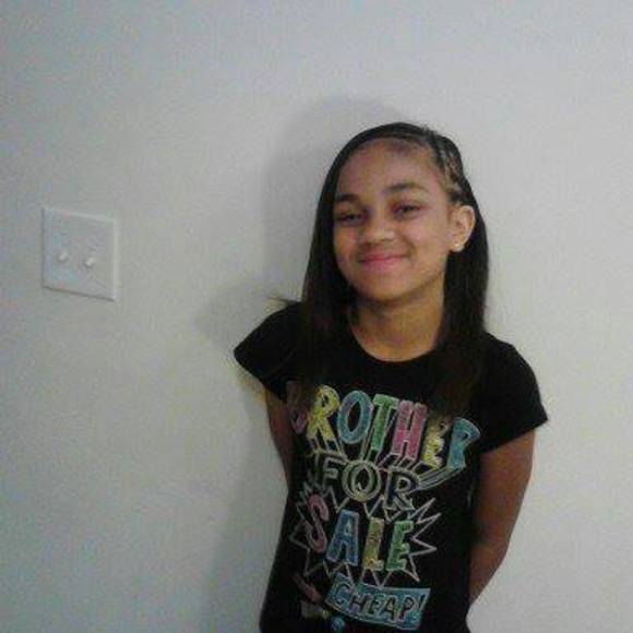 Profile Picture of Joe Almond (@ralmond06) on Poshmark