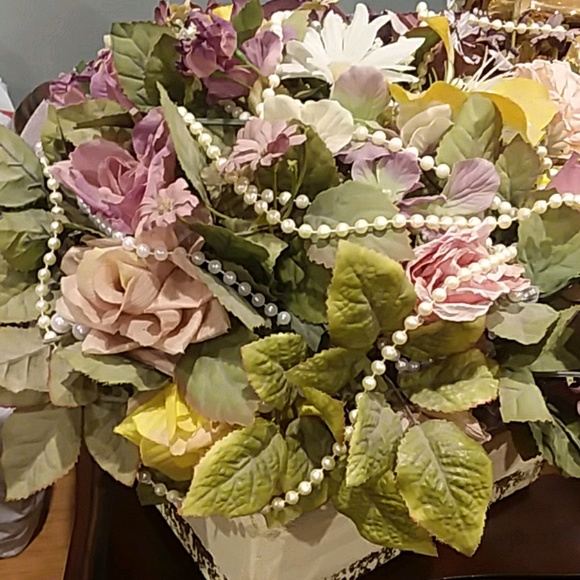 Profile Picture of Mariam Mgrdichian (@rosiroxy) on Poshmark