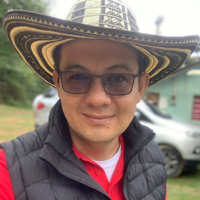 Profile Picture of Alexander Cadena (@alex_cade323) on Twitter