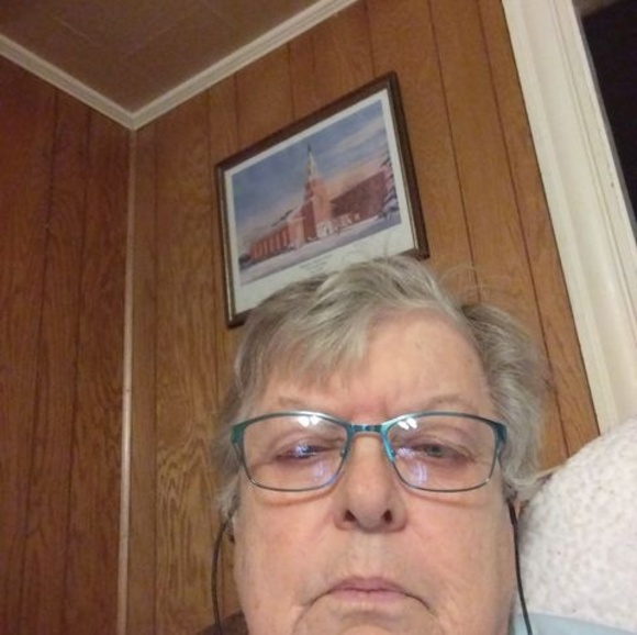 Profile Picture of Dawn Hilton (@dawnhilton30) on Poshmark