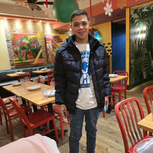 Profile Picture of Kevin_Flores (@kevin_flores1406) on Tiktok