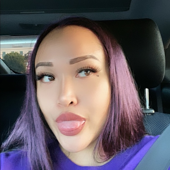 Profile Picture of Lizette angeli Lagman (@lizetteangeli) on Poshmark