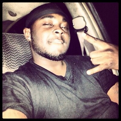 Profile Picture of Ladarius Smith (@KhirySmith62) on Twitter