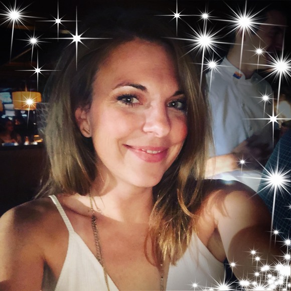 Profile Picture of Amy Thalke (@act) on Poshmark