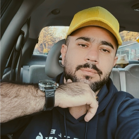 Profile Picture of Amir Mohammad zadeh (@amirmohammad831) on Poshmark