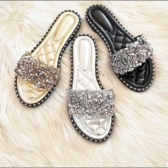 Profile Picture of Janice Queeley (@janjan_71) on Poshmark