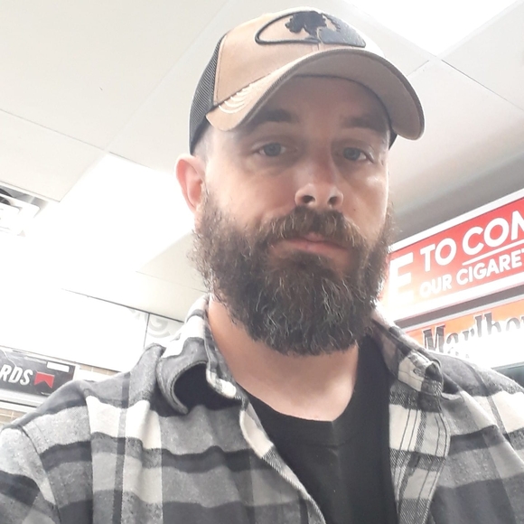 Profile Picture of Bryon Ashby (@bryonashby) on Poshmark