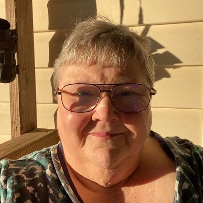 Profile Picture of Carolyn Sewell (@CarolynSewell1) on Twitter