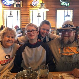 Profile Picture of Amanda Hofman Gibson (@amanda.gibson.31586) on Facebook