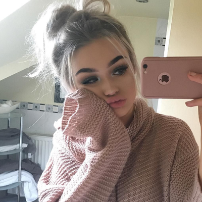 Profile Picture of Noelle Leblanc (@NoelleOnline) on Twitter