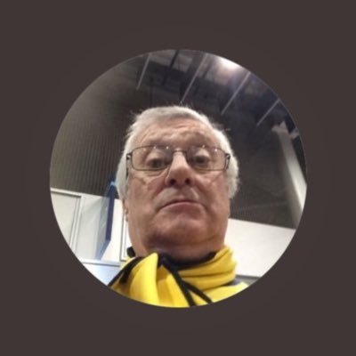 Profile Picture of Mike Birch (@Arsenaloldgit) on Twitter