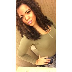 Profile Picture of Jade Querry (@jadequerry) on Pinterest