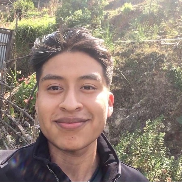 Profile Picture of Jimmy Velasquez (@jimmyvelasqu791) on Poshmark