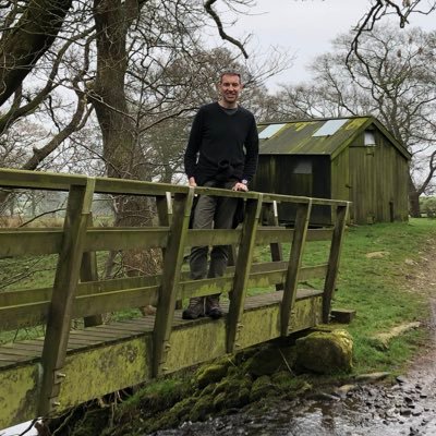 Profile Picture of Mike Viney (@mikeviney25) on Twitter