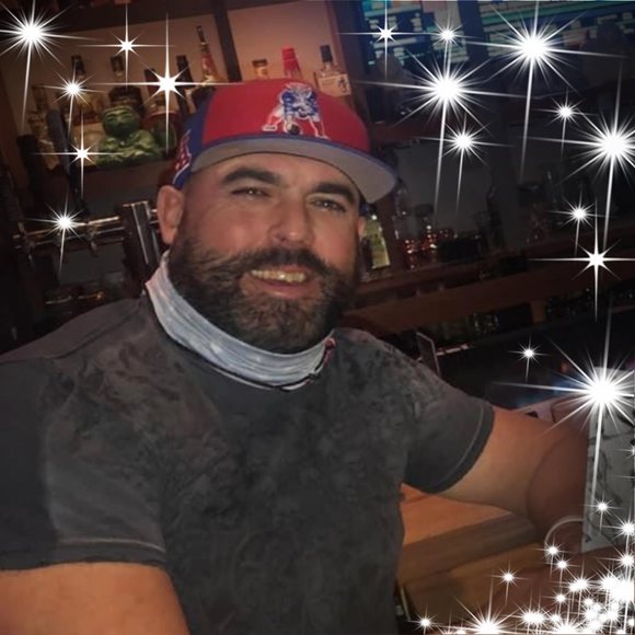 Profile Picture of William Carthy (@willywhip) on Poshmark