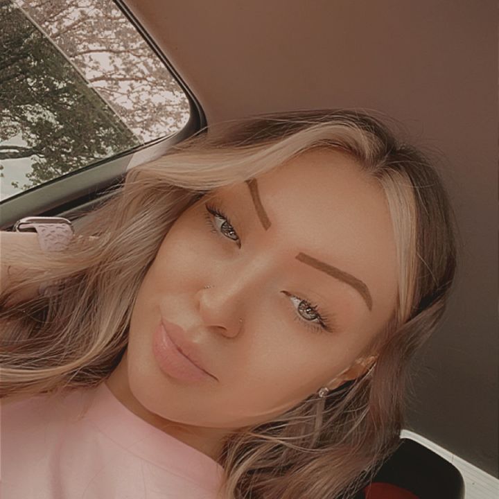 Profile Picture of Marissa Wolfe (@marissawolfe) on Tiktok