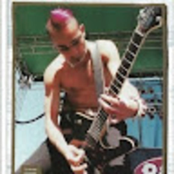 Profile Picture of Zoe Walsh (@zoewalsh07) on Poshmark