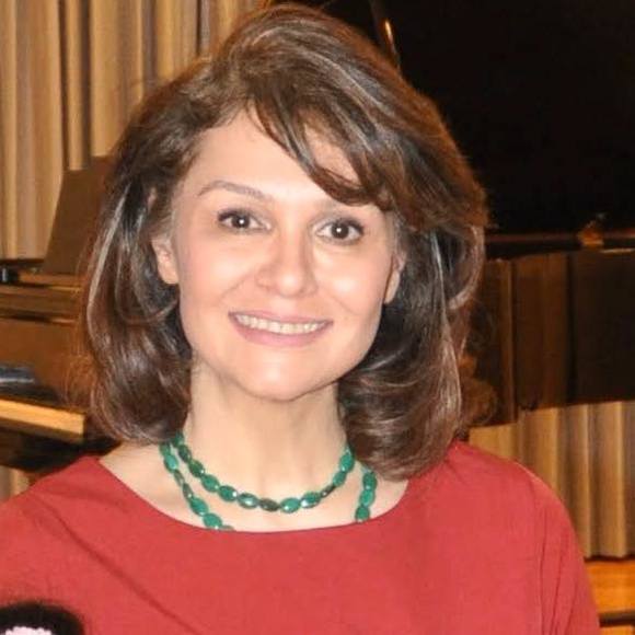 Profile Picture of Laleh Aghevli (@llh_aghevli) on Poshmark