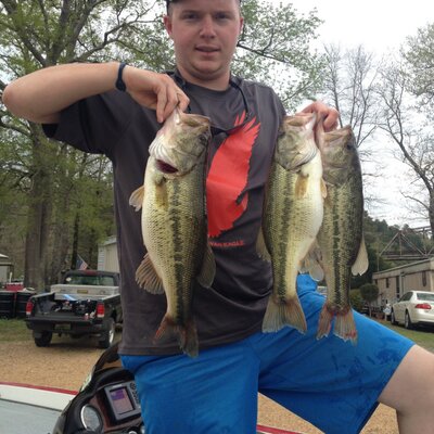 Profile Picture of Tyler  Windham (@super_cracker50) on Twitter