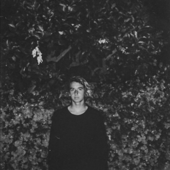 Profile Picture of Hunter Groom (@huntergroom) on Poshmark