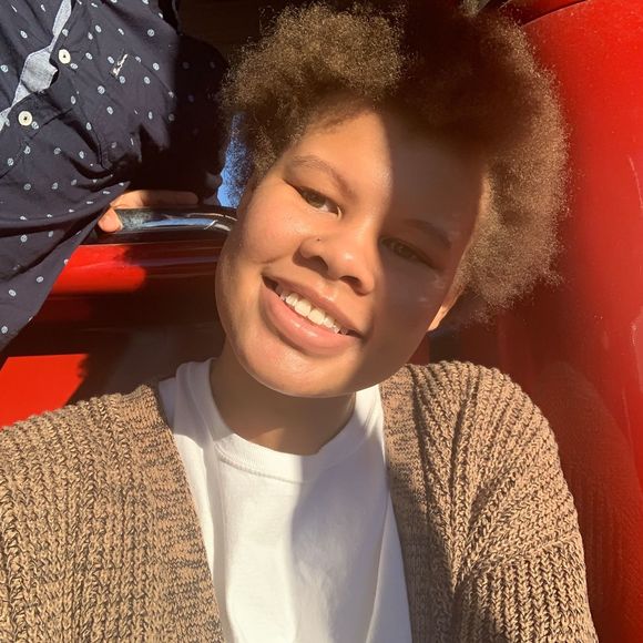Profile Picture of Jordan Sumpter (@jordansumpter_) on Poshmark