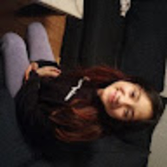 Profile Picture of Leidy Ramos (@leidysarairamos) on Poshmark