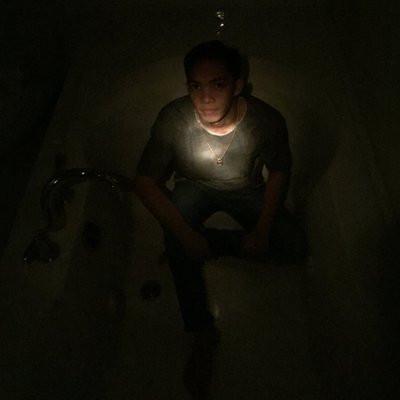 Profile Picture of Robert Tolentino (@TOLENTSR) on Twitter