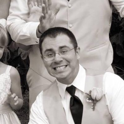 Profile Picture of Josh Reilly (@ETNreilly) on Twitter