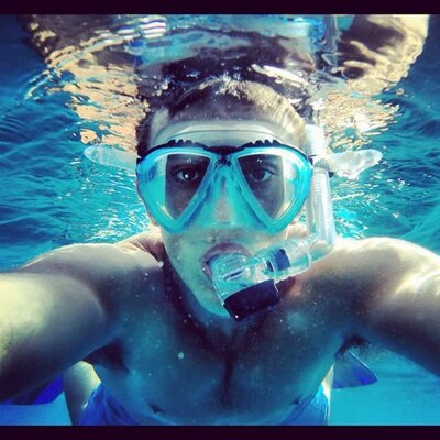 Profile Picture of Adrian Quevedo (@Adrichuki) on Twitter