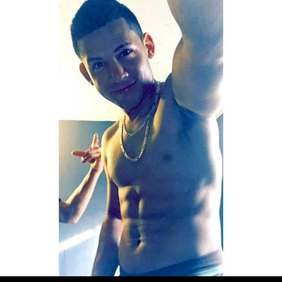 Profile Picture of Joseph Velasquez (@josephvelasq807) on Poshmark
