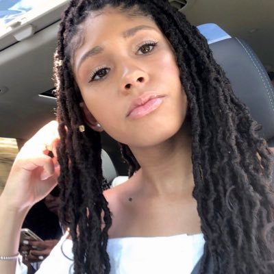 Profile Picture of Kendall Davis (@k3n_d011) on Twitter