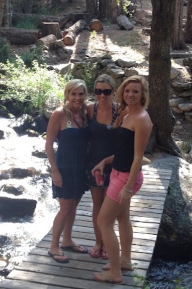 Nicole Halander - Poshmark Profile Picture of Nicole Halander (@nhalander) on Poshmark