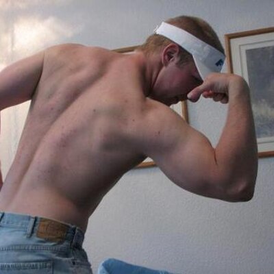 Profile Picture of John Wilborn (@FitnessJohnny) on Twitter