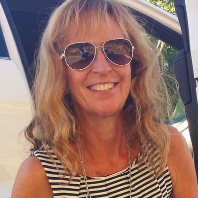 Profile Picture of Angela Boehm (@teacherboehm) on Twitter