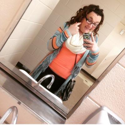 Profile Picture of Miranda Hodge (@kayy_babyyy_) on Twitter