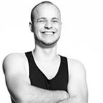Profile Picture of Jonathan Ide (@blackshirtguy) on Instagram